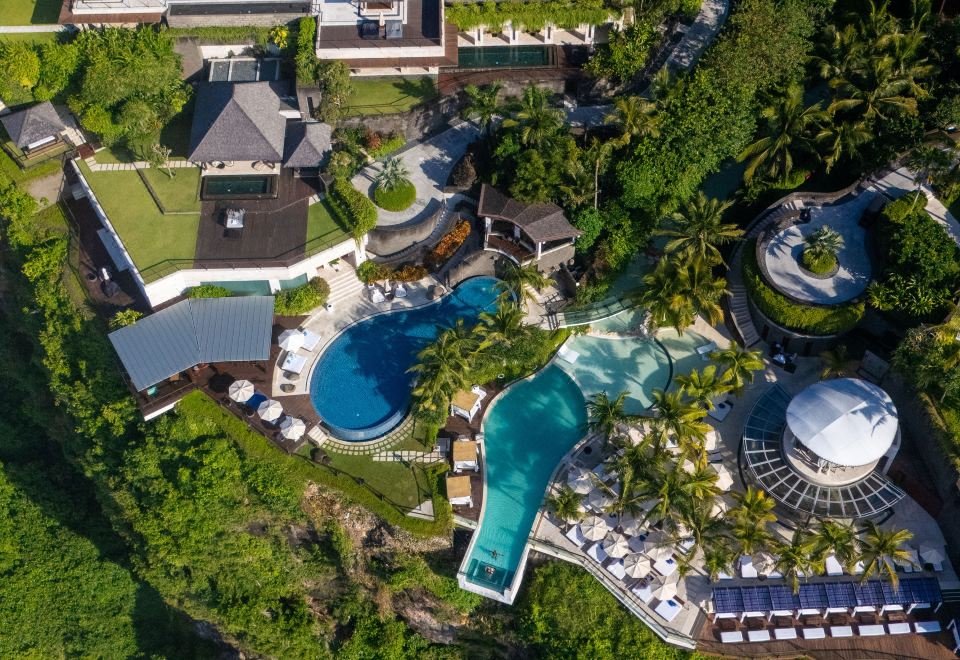 The Edge Bali luxury clifftop resort